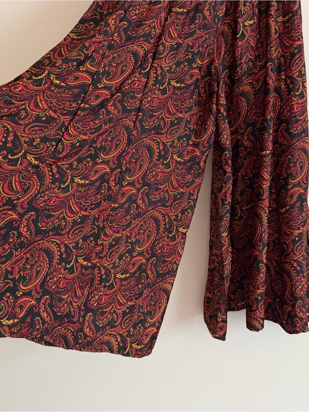 Coline Paisley Wide Leg Pants S/M Boho Flowy Pull On Palazzo Pants - Picture 2 of 8